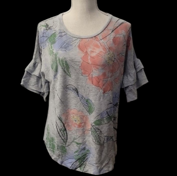 B.L.E.U. Floral Gray Women's Top - Picture 1 of 4